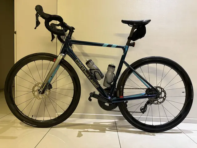 Cannondale CAAD13 Purple Haze — used bicycle for sale in Kuala Lumpur, Malaysia