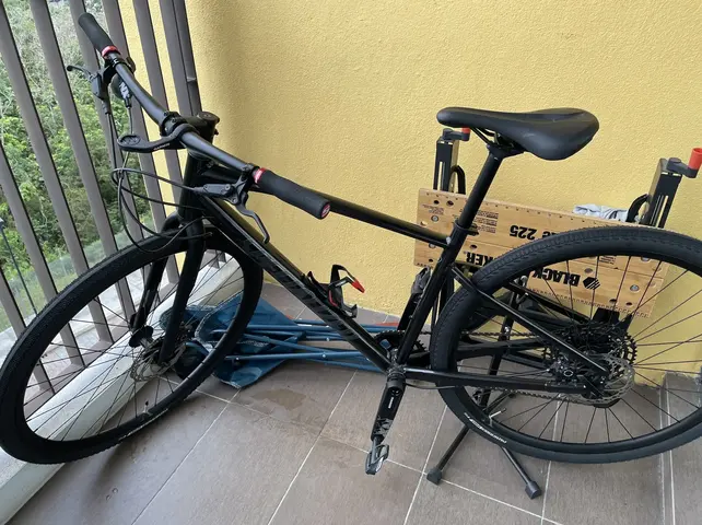 Specialized Sirrus X — used bicycle for sale in Selangor, Malaysia