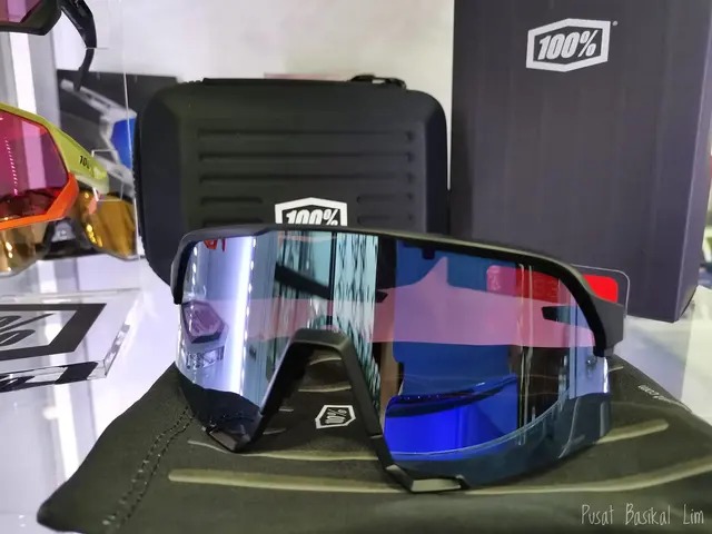 Ride 100% S3 Matte Blk  Hiper Blue Mirror Lens — brand new bicycle for sale in Johor, Malaysia