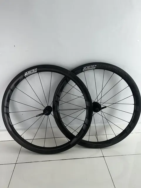 Zipp 303 Firecrest rim brake 45mm carbon wheelset — used bicycle for sale in Malaysia