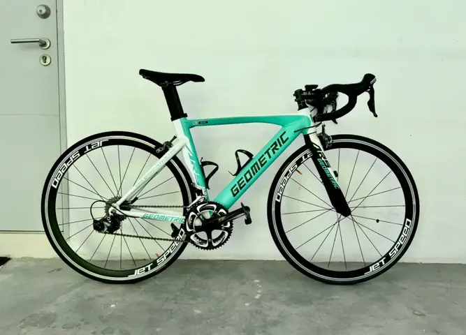 Geometric AR5 Bianchi Green Roadbike 50cm — used bicycle for sale in Selangor, Malaysia