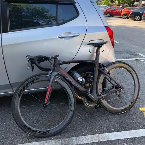 ZIpp 404 clincher wheelset — used bicycle for sale in Johor, Malaysia