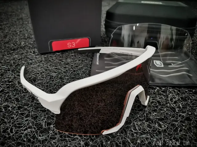 Ride 100% S3 Matte White -  Hiper Silver Mirror Lens — brand new bicycle for sale in Johor, Malaysia