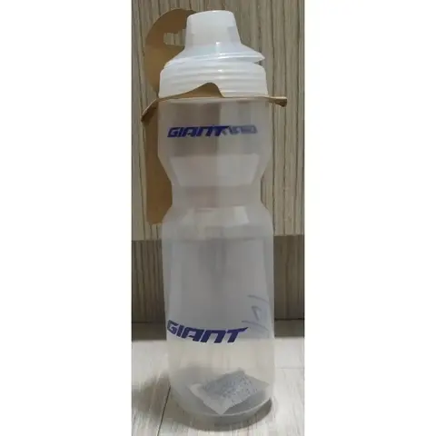 Never Series Water Bottle 2023 - Giant in Pink, Yellow, Transparent White and Black 750ml — brand new bicycle for sale in Selangor, Malaysia