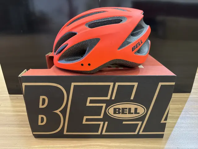 Bell Cycling Helmet — used bicycle for sale in Pulau Pinang, Malaysia