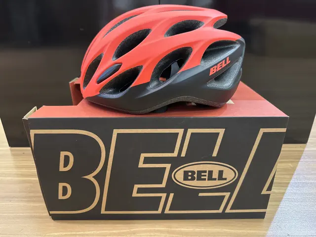 Bell Cycling Helmet — used bicycle for sale in Pulau Pinang, Malaysia
