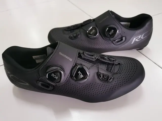 SHIMANO RC7 SHOE Wide Carbon — used bicycle for sale in Kedah, Malaysia