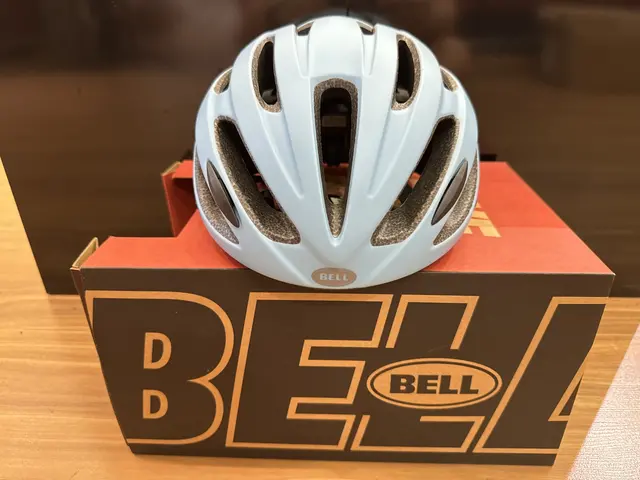Bell Cycling Helmet — used bicycle for sale in Pulau Pinang, Malaysia