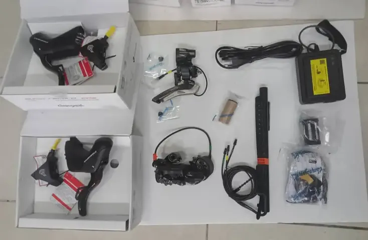 CAMPAGNOLO SUPER RECORD EPS 12S DISC BRAKE UPGRADE KIT — brand new bicycle for sale in Selangor, Malaysia