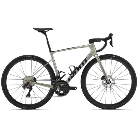 2024 Giant Defy Advanced SL 1 Road Bike ( PIENARBIKESHOP ) — brand new bicycle for sale in Selangor, Malaysia