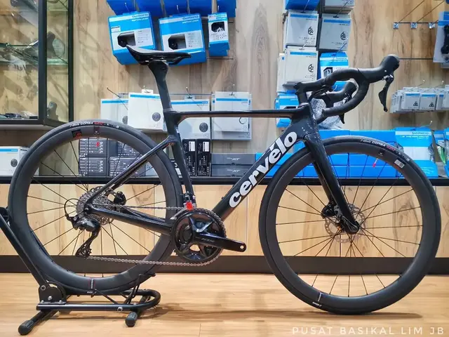 Cervelo Soloist 105 Race Carbon Road Bike — brand new bicycle for sale in Johor, Malaysia