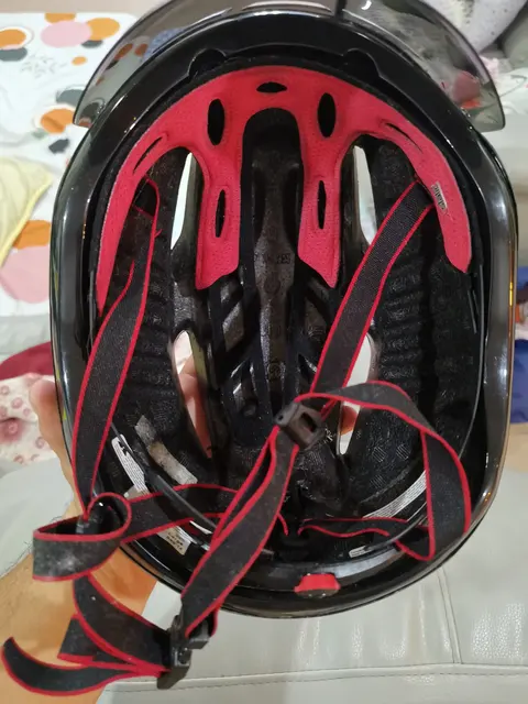 GIRO AIR-ATTACK SHIELD HELMET — used bicycle for sale in Perak, Malaysia