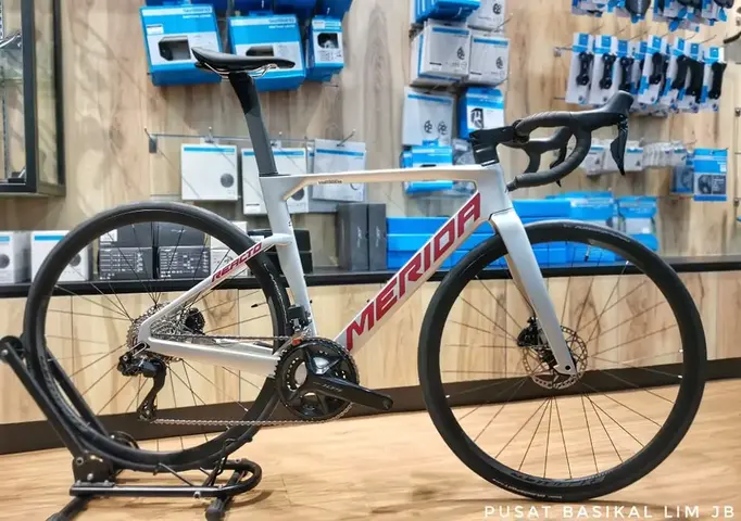 Merida Reacto 6000 105 DI2 Carbon Road Bike ........................ — brand new bicycle for sale in Johor, Malaysia