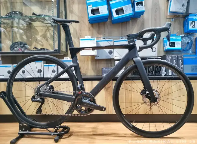 Merida Reacto 6000 Ultegra Di2 Carbon Road Bike...... — brand new bicycle for sale in Johor, Malaysia