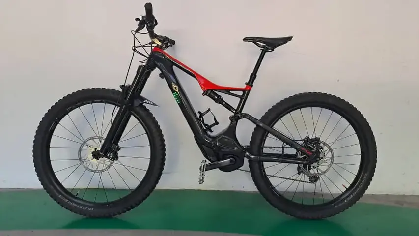 Specialized Turbo Levo — used bicycle for sale in Kuala Lumpur, Malaysia