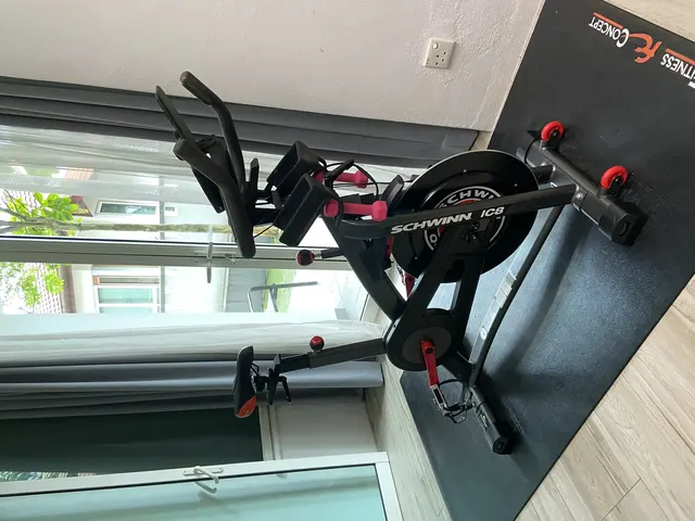 Good Condition Schwinn IC8 Indoor Bike — used bicycle for sale in Selangor, Malaysia