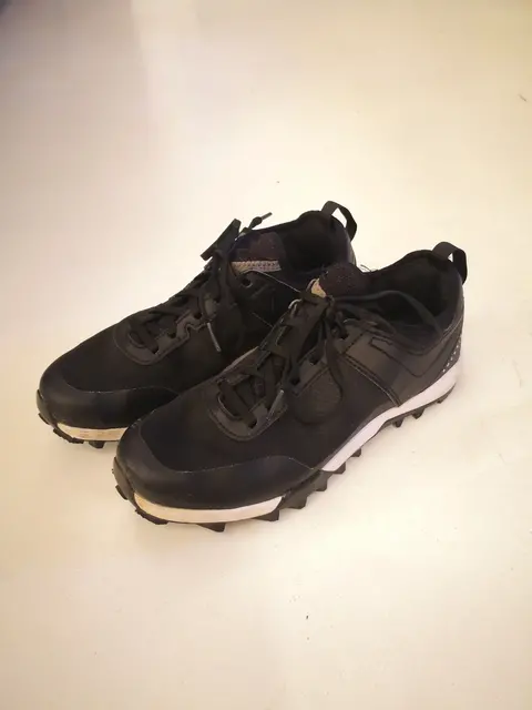 Decathlon MTB Shoes EXPL 100 | Size 39 — used bicycle for sale in Kuala Lumpur, Malaysia