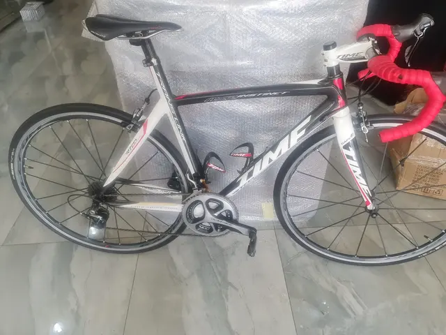 TIME NXR Instinct carbone roadbike (Used) — used bicycle for sale in Selangor, Malaysia
