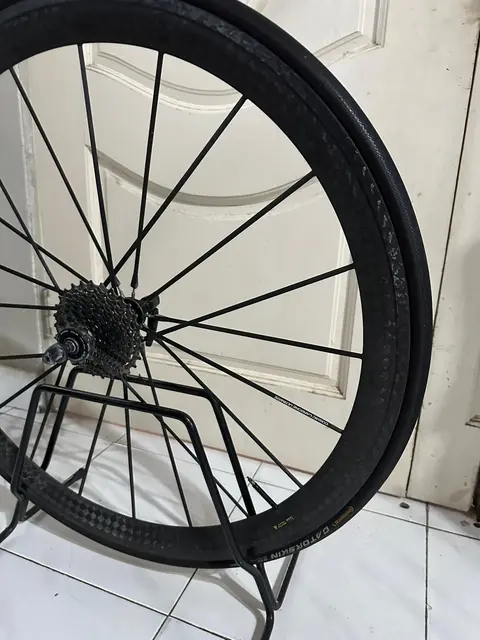 Mavic Carbon Ultimate wheelset — used bicycle for sale in Selangor, Malaysia