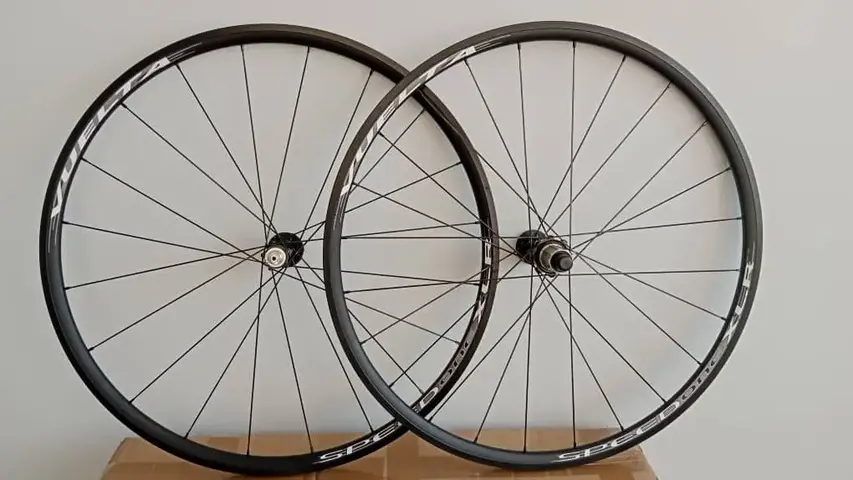 Road bike Giant Carbon Wheel — brand new bicycle for sale in Selangor, Malaysia