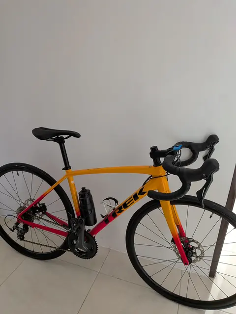 Roadbike Trek Emonda ALR 4 — used bicycle for sale in Malaysia