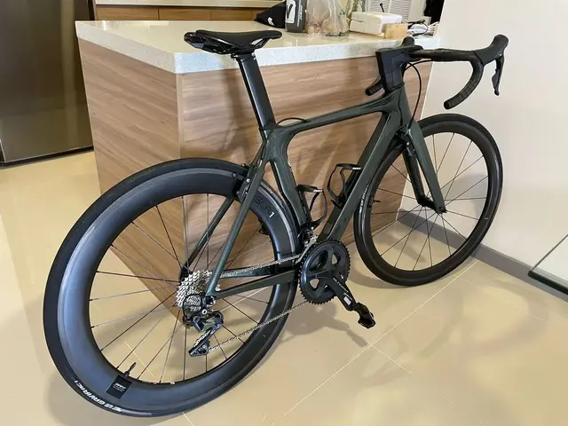 Giant 2021 Propel Advanced Pro 1 — used bicycle for sale in Kuala Lumpur, Malaysia