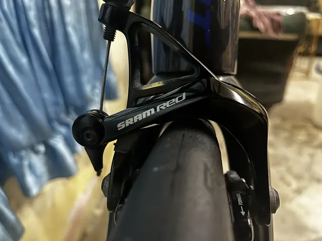 Sram red caliper Front and rear — used bicycle for sale in Kuala Lumpur, Malaysia