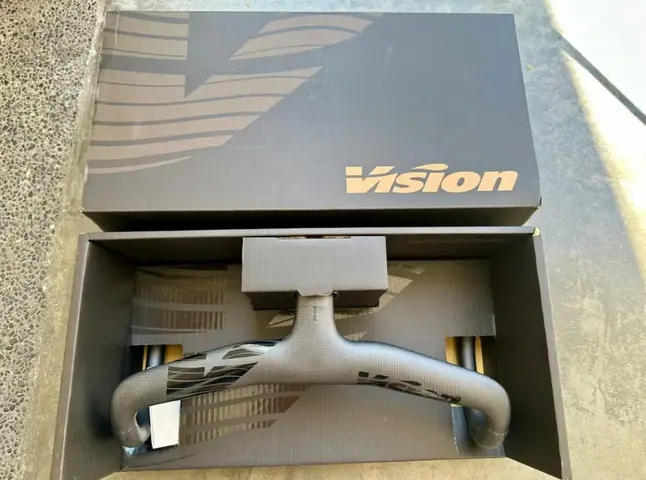 VISION METRON 5D ACR EVO SIZE L HANDLEBAR 40 X 110 — brand new bicycle for sale in Singapore, Malaysia