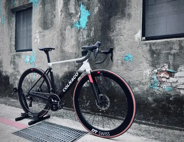 2025 Colnago V5Rs UAE Frameset — brand new bicycle for sale in Kuala Lumpur, Malaysia