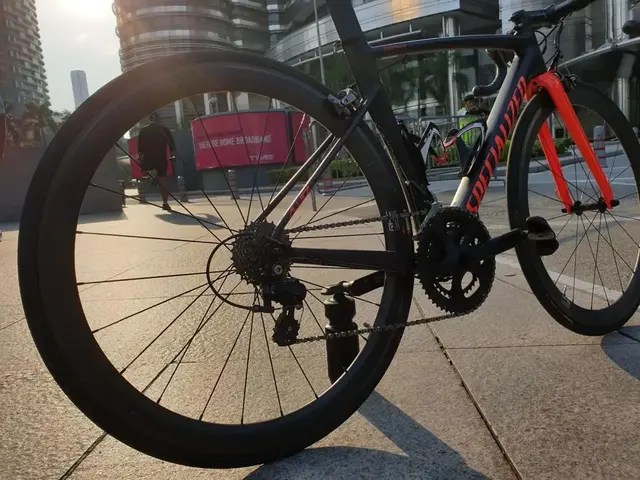 Specialized Allez Sprint 52 — used bicycle for sale in Kuala Lumpur, Malaysia