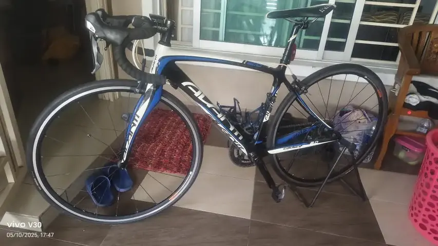 Road Bike Avanti Candent 2.0 — used bicycle for sale in Malaysia