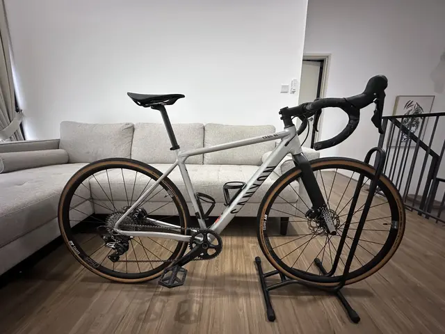 🚴‍♂️ Gravel Bike for Sale - Canyon Grail AL Disc — used bicycle for sale in Kuala Lumpur, Malaysia
