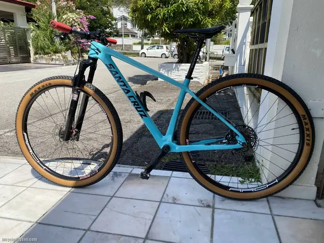 Rarely used Santa Cruz Highball MTB — used bicycle for sale in Pulau Pinang, Malaysia