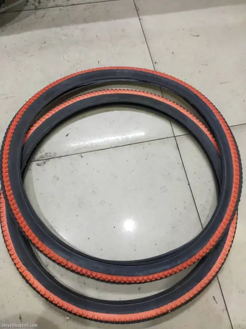 TIRE TAKEN OUT FROM BRAND NEW BIKE 26ER 26X2.125 2 PIECES (1 PAIR) — brand new bicycle for sale in Pulau Pinang, Malaysia