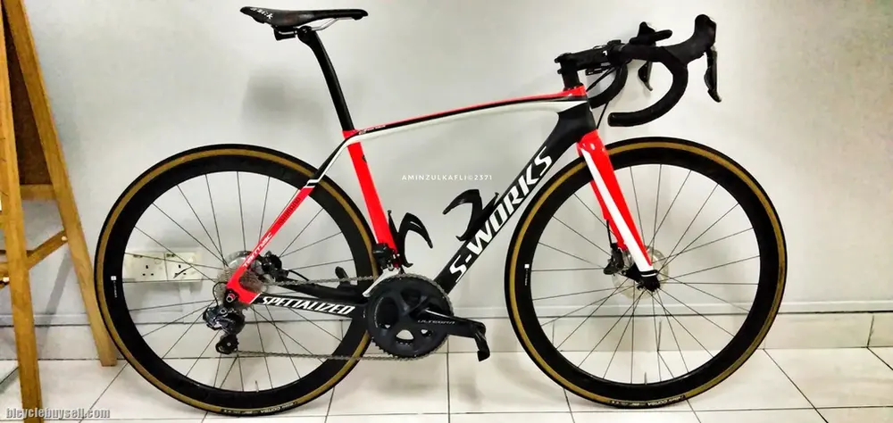[SOLD] Frame - S-Works Tarmac SL5 Disc Di2 — used bicycle for sale in Selangor, Malaysia
