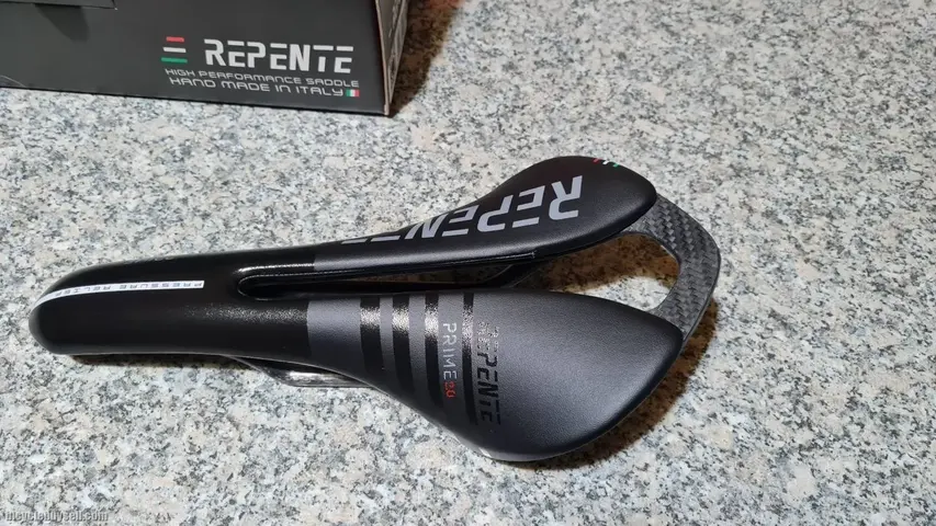 Repente prime 2.0 carbon saddle — used bicycle for sale in Selangor, Malaysia