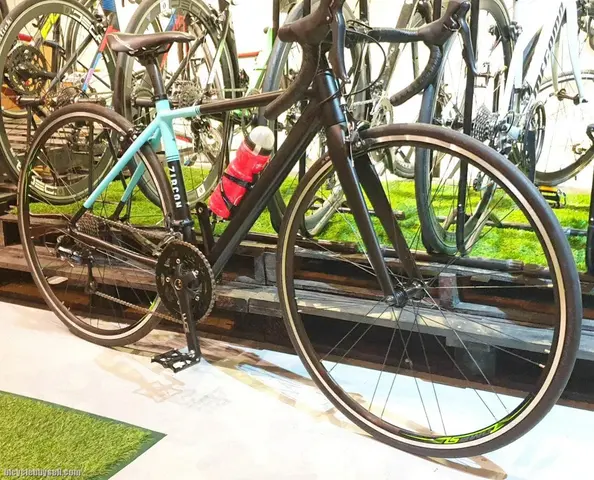 Megamo Zircon Scandium Like New (Price Nego) — used bicycle for sale in Selangor, Malaysia