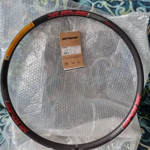 Spank Vibrocore 359 Rim, 27.5, 32H, 30mm inner diameter — brand new bicycle for sale in Selangor, Malaysia
