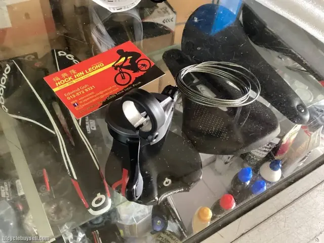 Shimano XT M8100 Left Shifter 2speed (free pos w.m) — brand new bicycle for sale in Perak, Malaysia