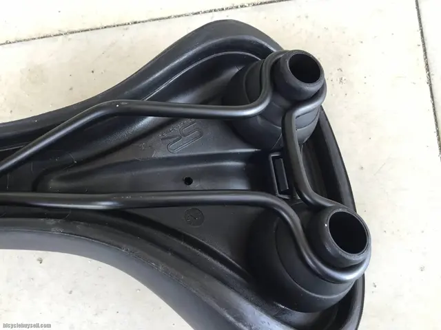 Selle Royal Gel FreeWay Comfortable Saddles - free courier — brand new bicycle for sale in Online Trading Only, Malaysia