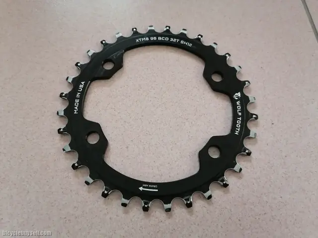 Wolftooth 12 Speed Hyperglide+ Chainring 32T For M8000/M7000 Crankset — used bicycle for sale in Pulau Pinang, Malaysia