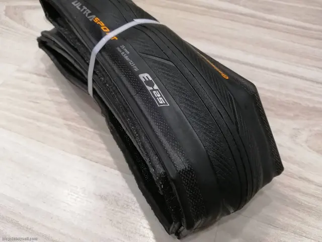 Continental Ultra Sport 3 Road Tire 700x25c — brand new bicycle for sale in Selangor, Malaysia