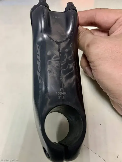 ZIPP SL SPEED Carbon fiber stem — used bicycle for sale in Kuala Lumpur, Malaysia