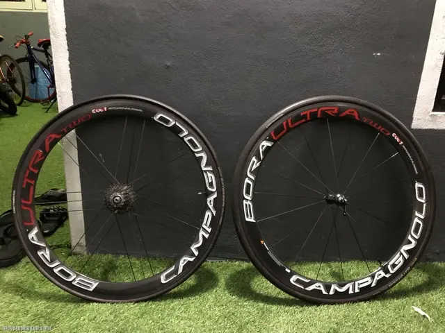 Campagnolo Bora Ultra Two tubular — used bicycle for sale in Johor, Malaysia