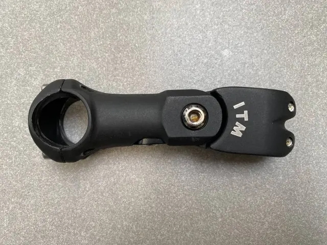 ITM adjustable stem, 1 1/8" steerer, 31.8mm handlebar, 110mm, multi degree — used bicycle for sale in Selangor, Malaysia