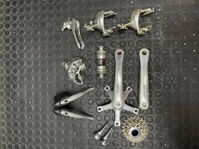 Dura ace 7700 partial groupset — used bicycle for sale in Kuala Lumpur, Malaysia