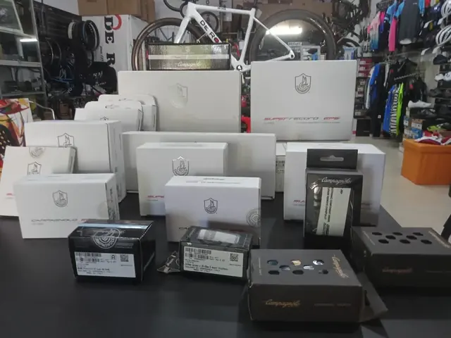 campagnolo super record eps 12s disc — brand new bicycle for sale in Selangor, Malaysia