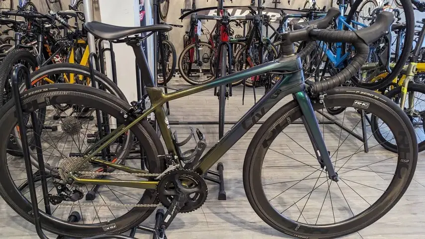 Liv Langma Advanced 2 (2021) - Chameleon Galaxy — used bicycle for sale in Selangor, Malaysia