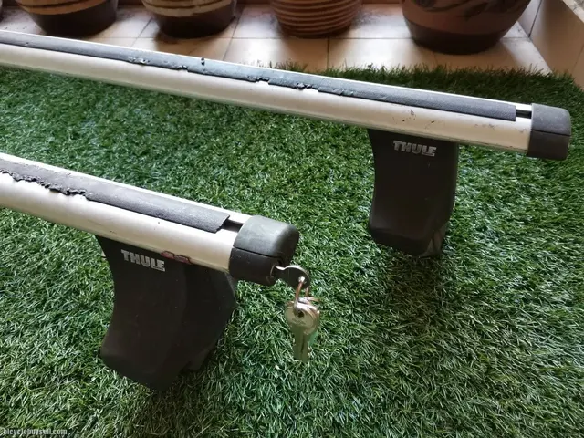 Thule roof rack untuk proton wira — brand new bicycle for sale in Selangor, Malaysia