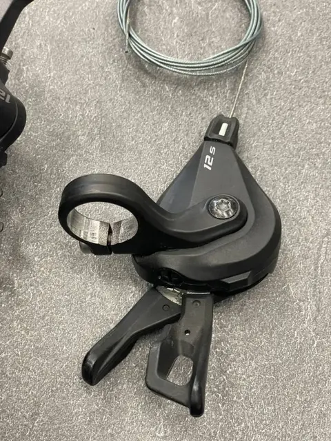 SHIMANO DEORE SHIFTER & RD 12S CHEAP CHEAP SELLING ! — used bicycle for sale in Pulau Pinang, Malaysia